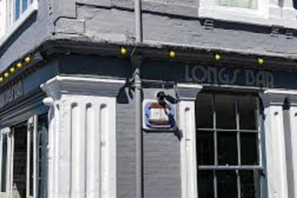 Cosy, Quirky, Comfy 'N' Chic House- Leilighet Swindon Eksteriør bilde